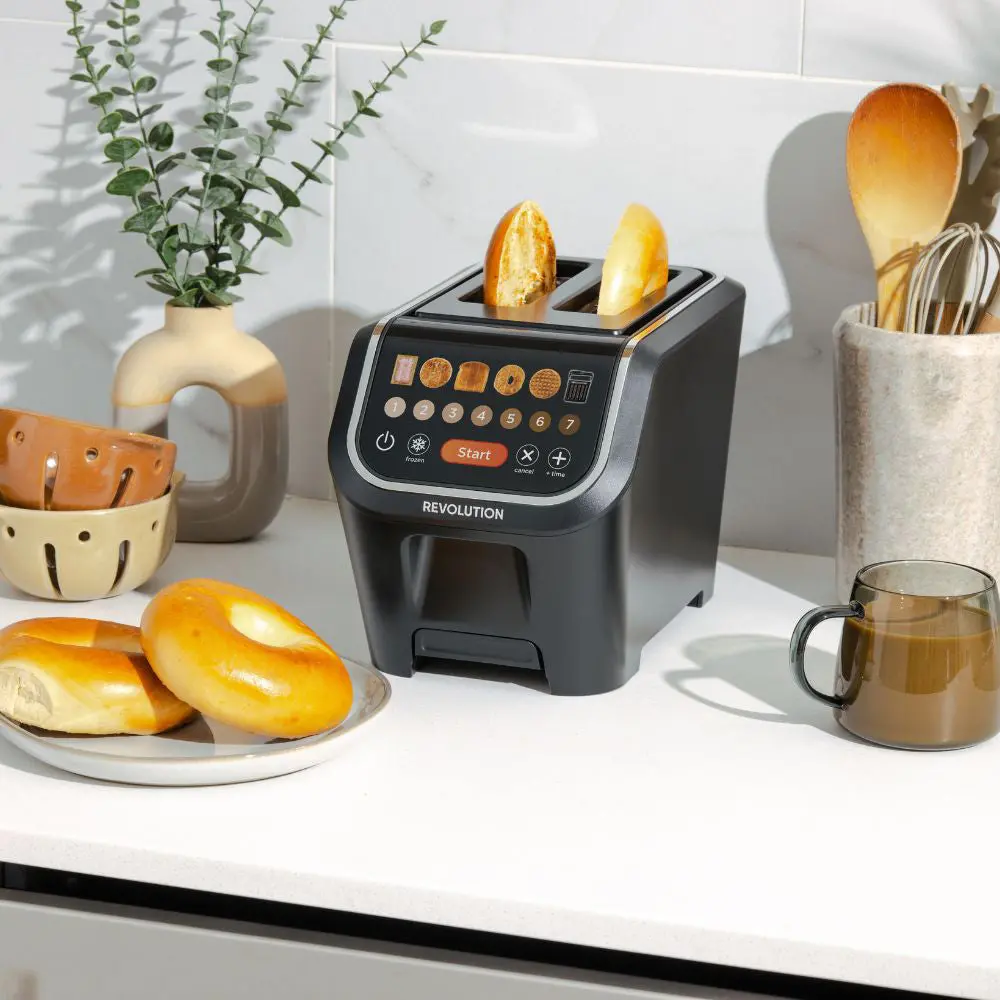 R90 Digital Toaster 1