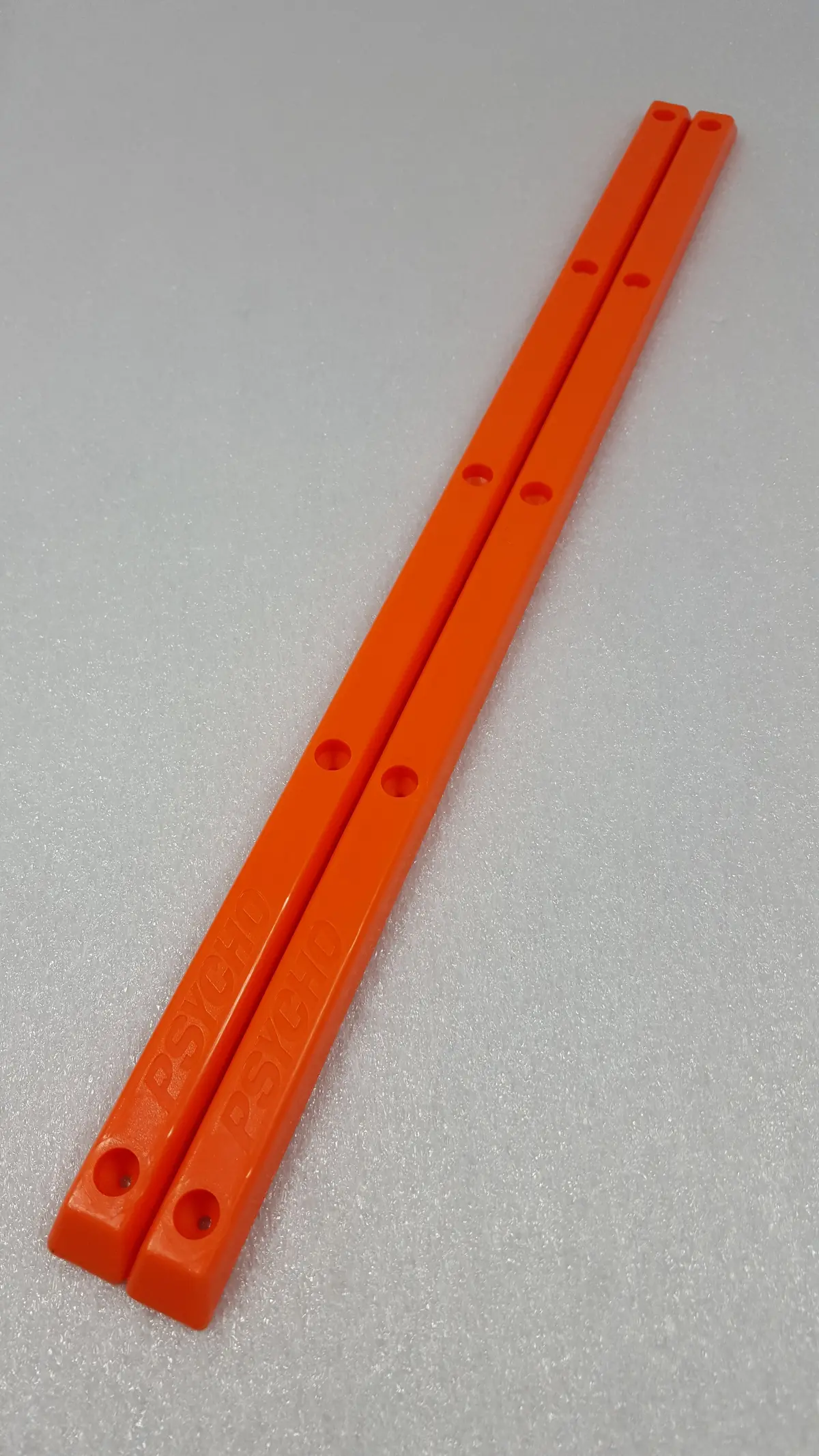 Psycho Skateboard Rails 1 Set - Orange 1