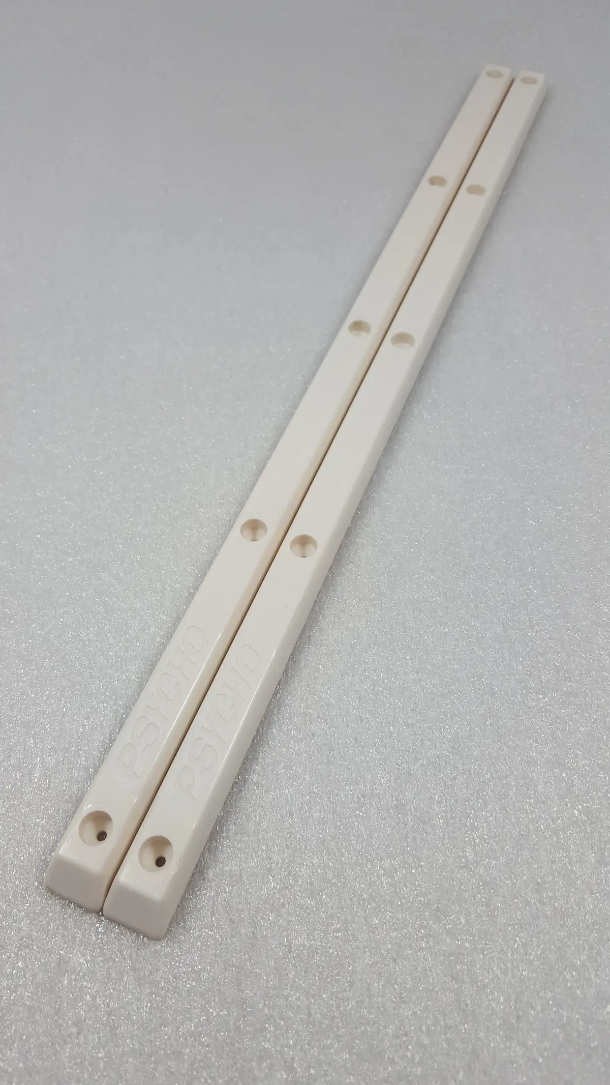 Psycho Skateboard Rails 1 Set - White 1