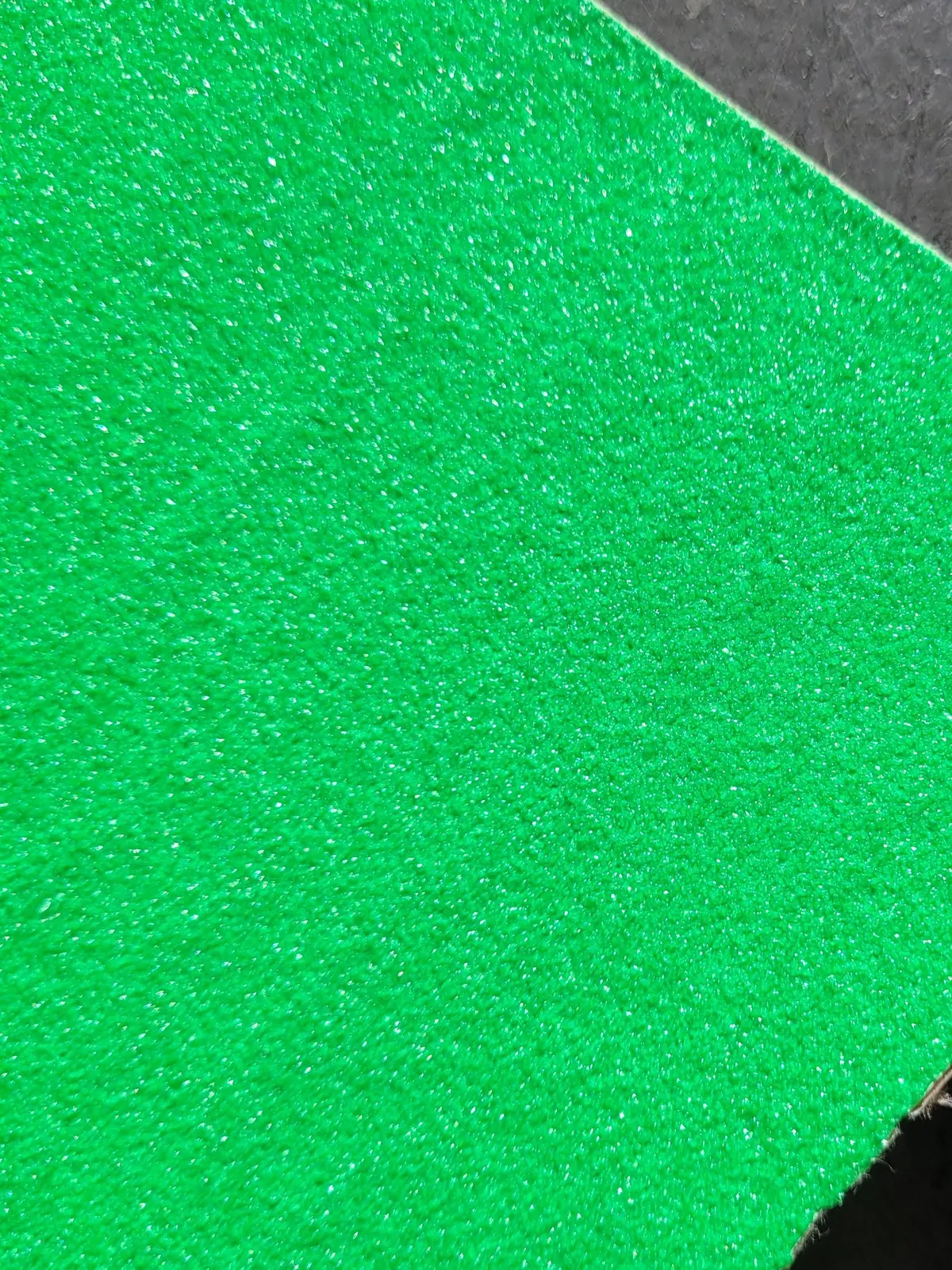 Green Skateboard Grip Tape 10"X32" 1