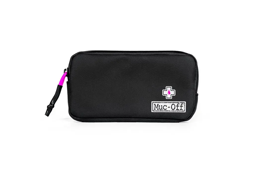 Muc-Off Essentials Case Rainproof 1