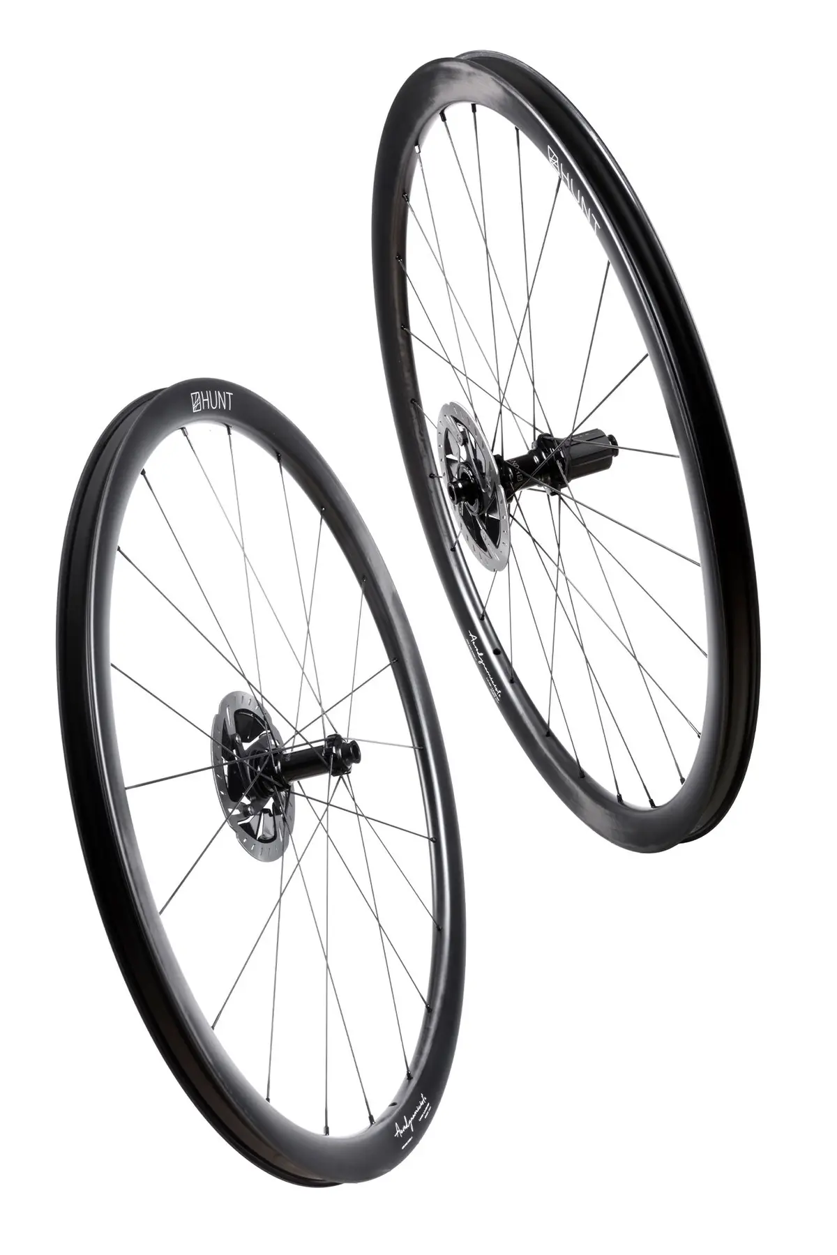 Hunt 34_34 Aerodynamicist Carbon Disc Wheelset 1