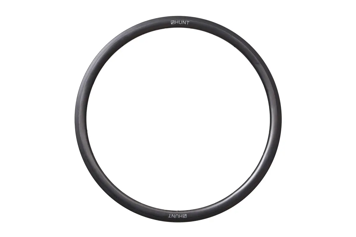Hunt 36 Carbon Wide Aero Rim | Rear 1