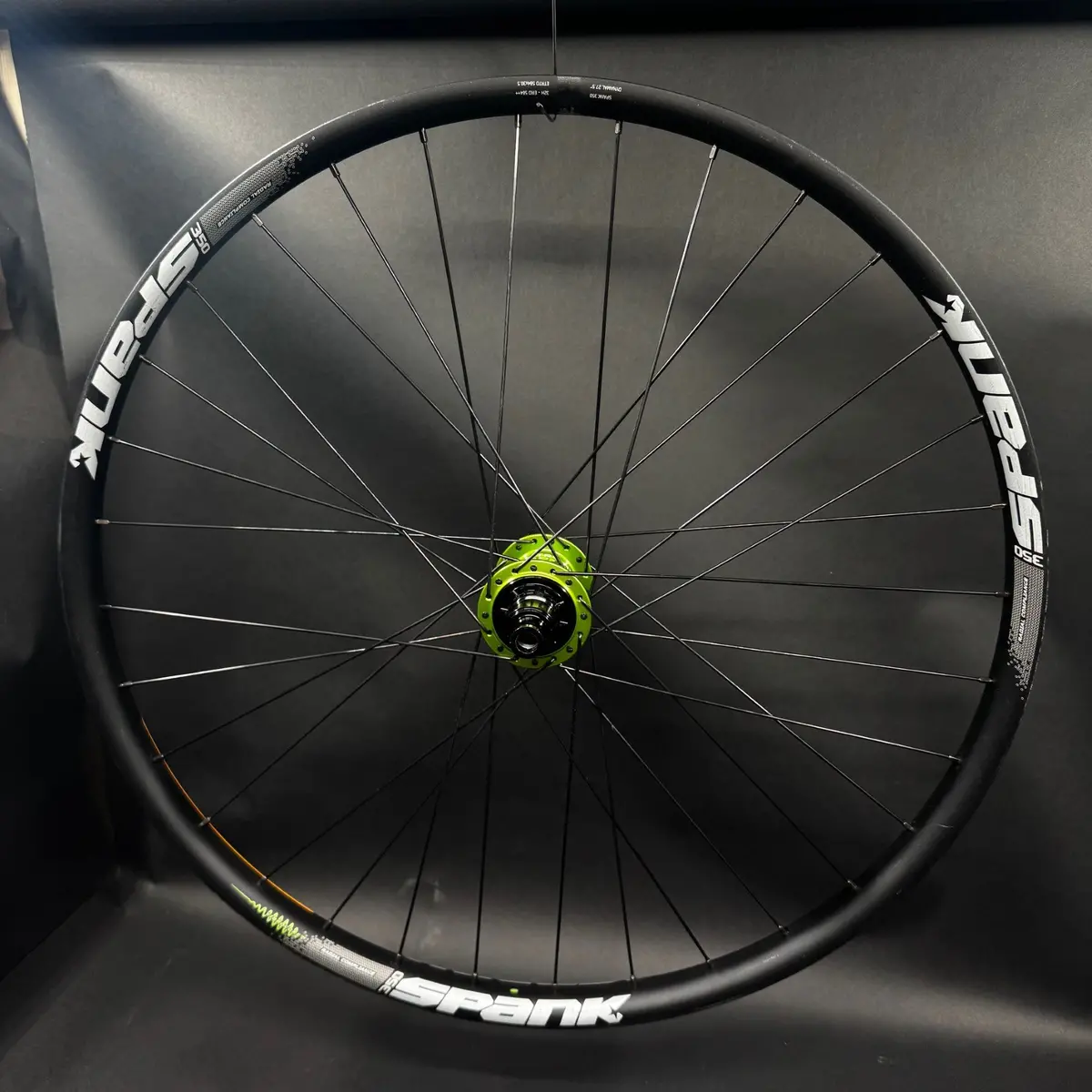 27.5” Hydra 150/157 Super Boost Enduro Ready Rear Wheel 1