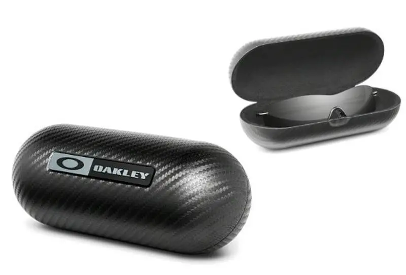 Oakley, Solbrilleetui I Carbon 1