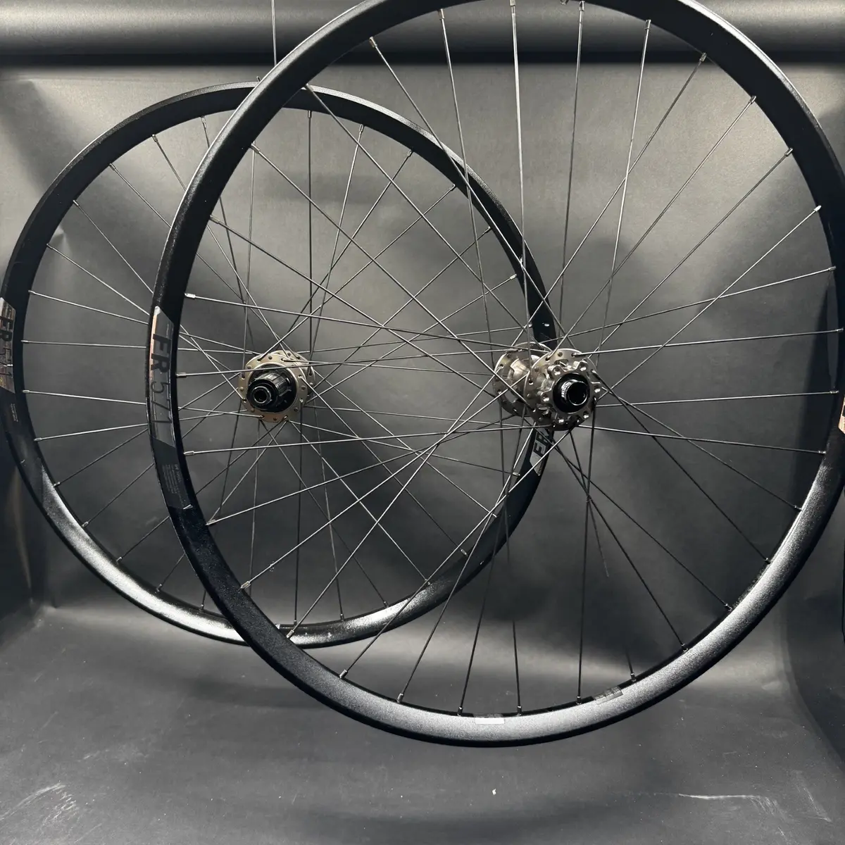 Spank Hex Hubs + Dt Swiss Fr 571 Mullet Rims Dh/Ebike/Enduro Ready 1
