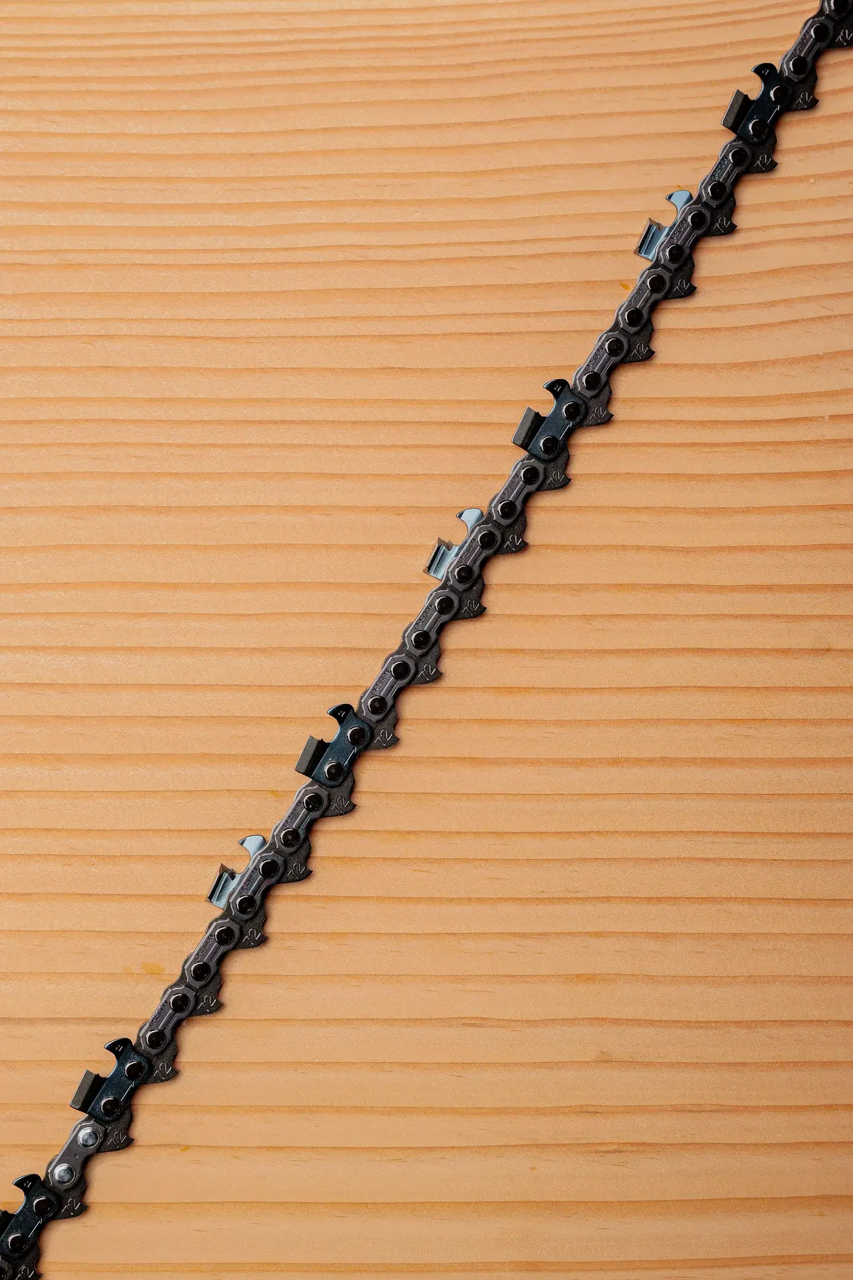 Oregon 72Ck (3/8" X .050) Square Chisel Semi-Skip Chain 1