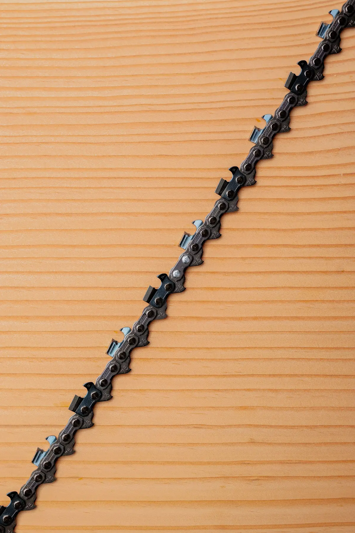 Oregon 75Cl (3/8" X .063) Square Chisel Full Comp Chain 1