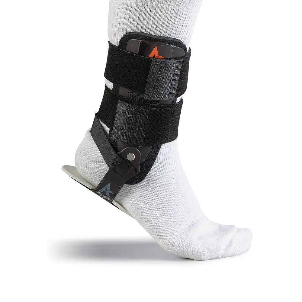 Active Ankle T1 - Multi Sport Brace 1