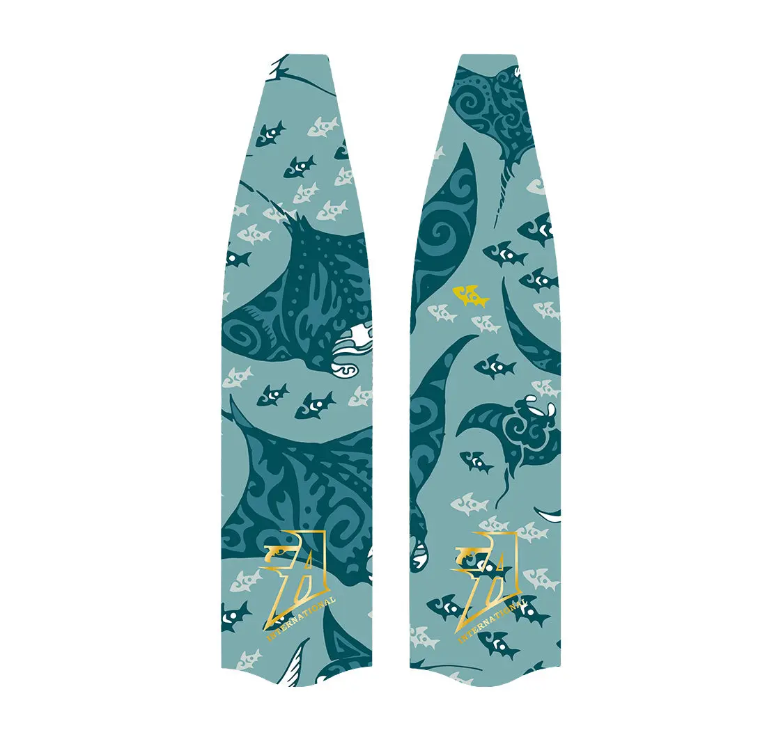 Freediving Fins (Premium Carbon Fiber) - Aqua Mantaray With White Rails 1