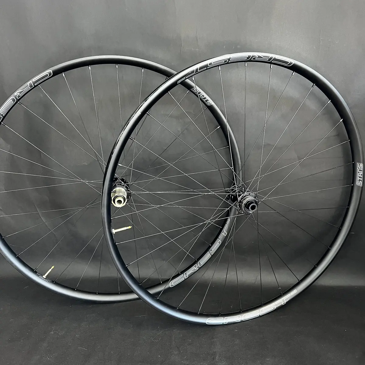 "Bang For The Buck" Gravel Wheels Notubes Crest Cx And Gravel Wheels 1
