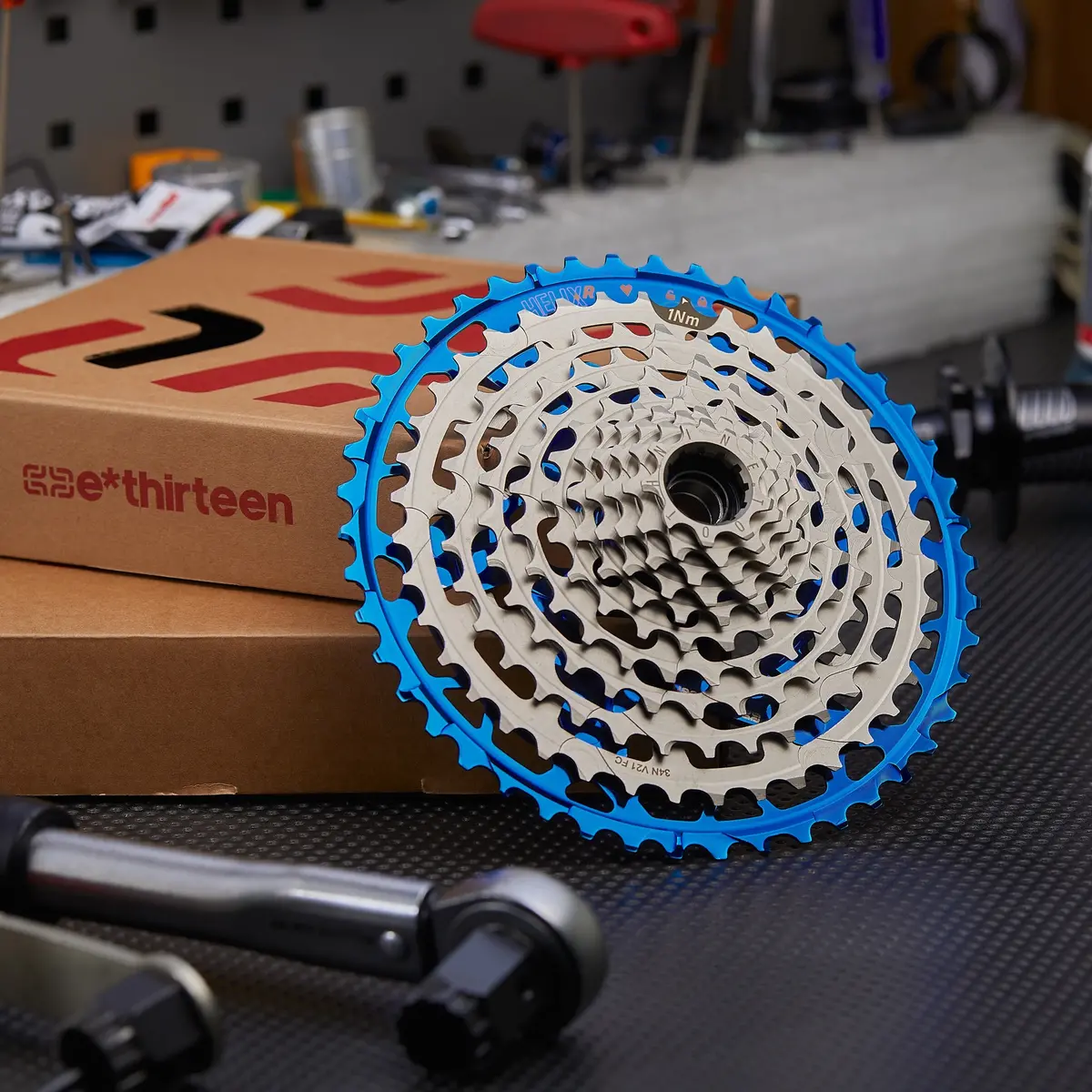 Helix Race 11-Speed 9-46T Cassette Aluminum & Steel Replacement Clusters 1