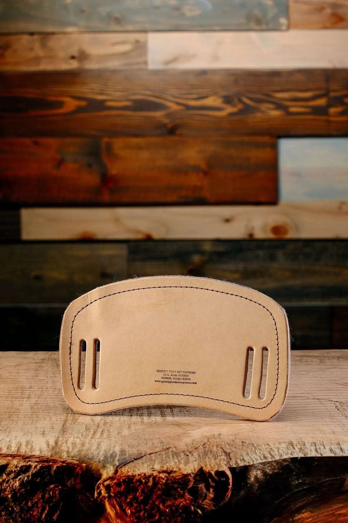 Grizzly Peak Shoulder Pad 1