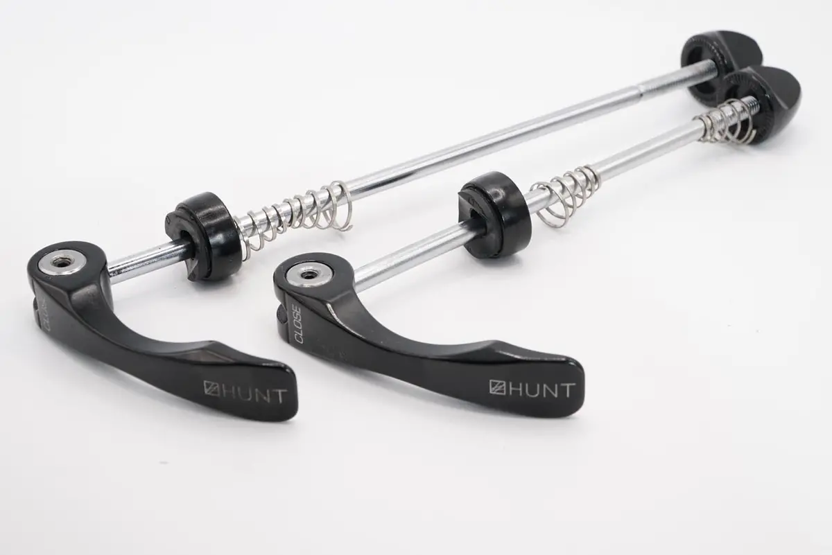 Quick-Release Skewer | Pair | 4 Season | Rim Brake | Black 1