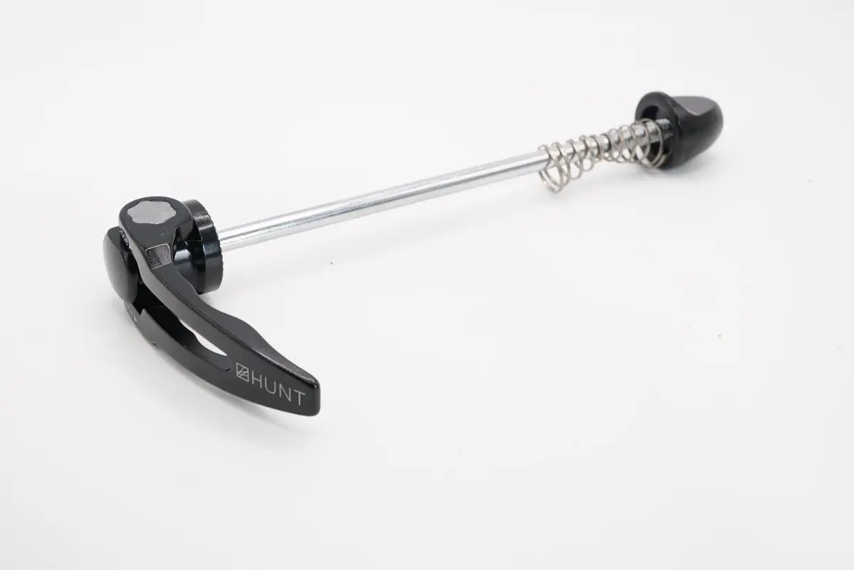 Quick-Release Skewer | Single Front | 4 Season | Disc Brake | Black 1