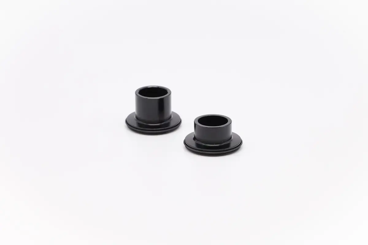 Front Axle Adapters | Engage Cl | 15Mm Thru-Axle | Center-Lock 1