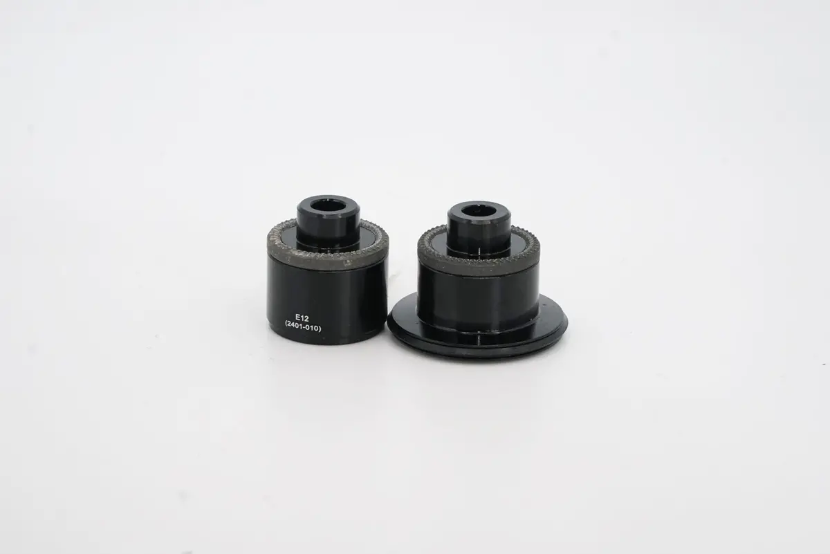 Rear Axle Adapters | Engage 6B | Qr | 6-Bolt 1