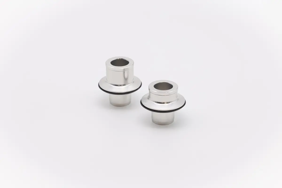 Front Axle Adapters | Engage Cl S | 12Mm Thru-Axle | Center-Lock 1