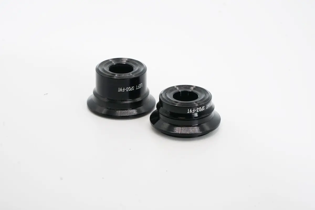 Front Axle Adapters | Sprint Db V2 | 9Mm Thru-Axle | Disc Brake 1