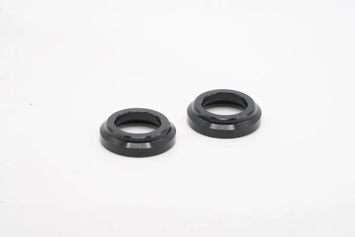 Front Axle Adapters | Trail/Xc V1 | 15Mm Thru-Axle | 6-Bolt 1