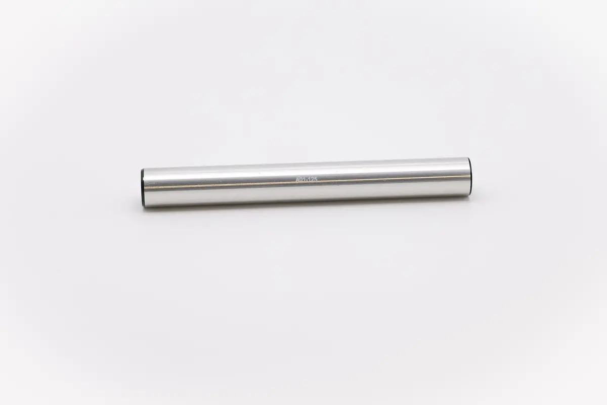 Rear Hub Axle | Engage Cl | Rear Axle | Center-Lock/6-Bolt 1