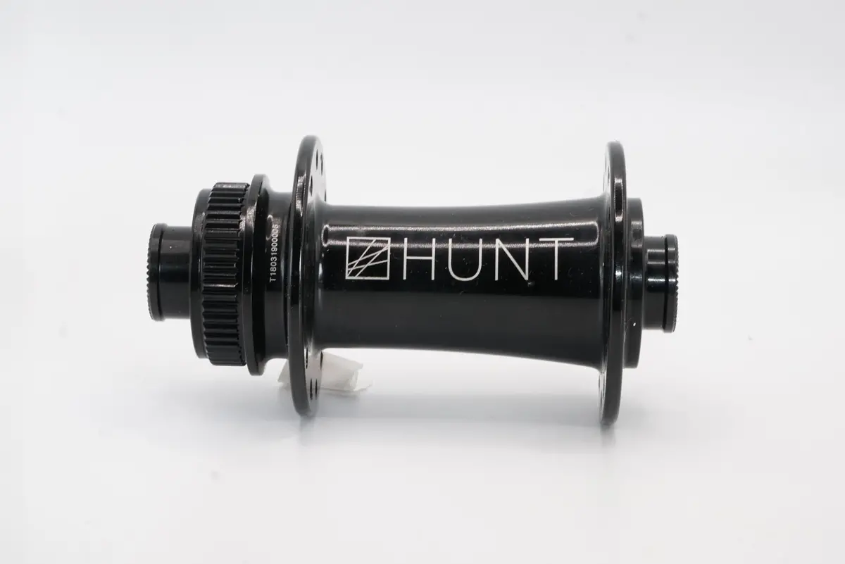 Front Hub | Loop 4 Season Gvl | Disc Brake | 28 Hole | Black 1