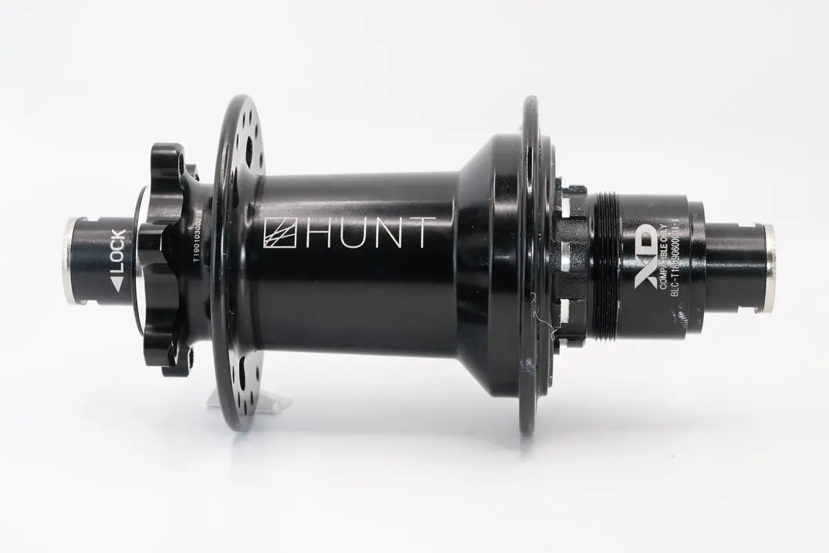 Rear Hub | Enduro V1 42T Boost | 6-Bolt | 36 Hole | Black 1