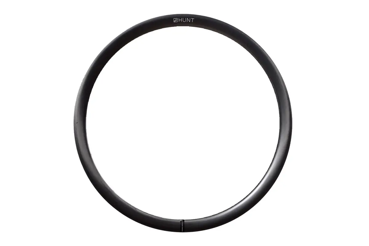 Hunt 35 Carbon Gravel Rim | Front | Hookless 1