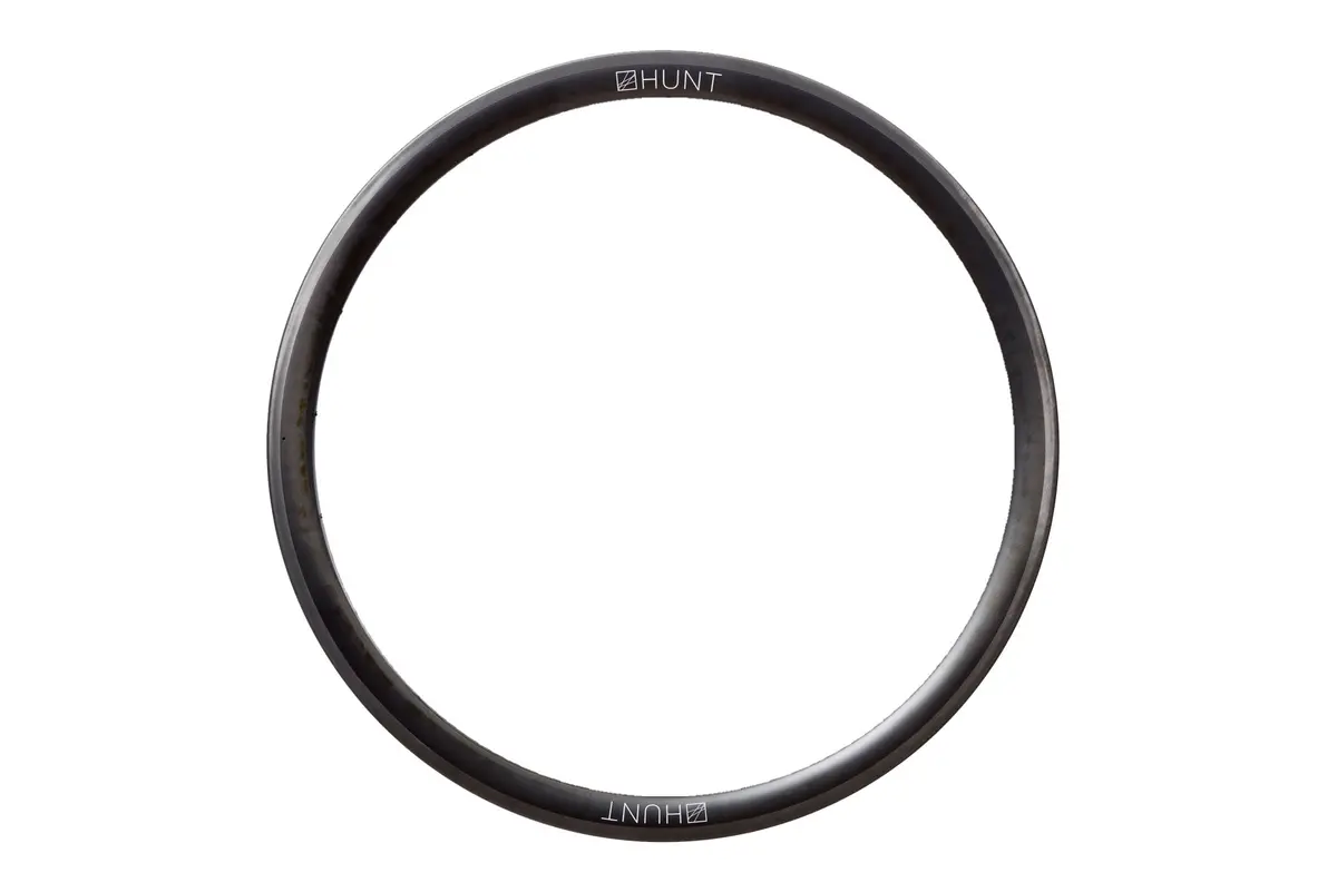 Hunt 36 Carbon Ud Carbon Spoke V2 Rim | Front 1