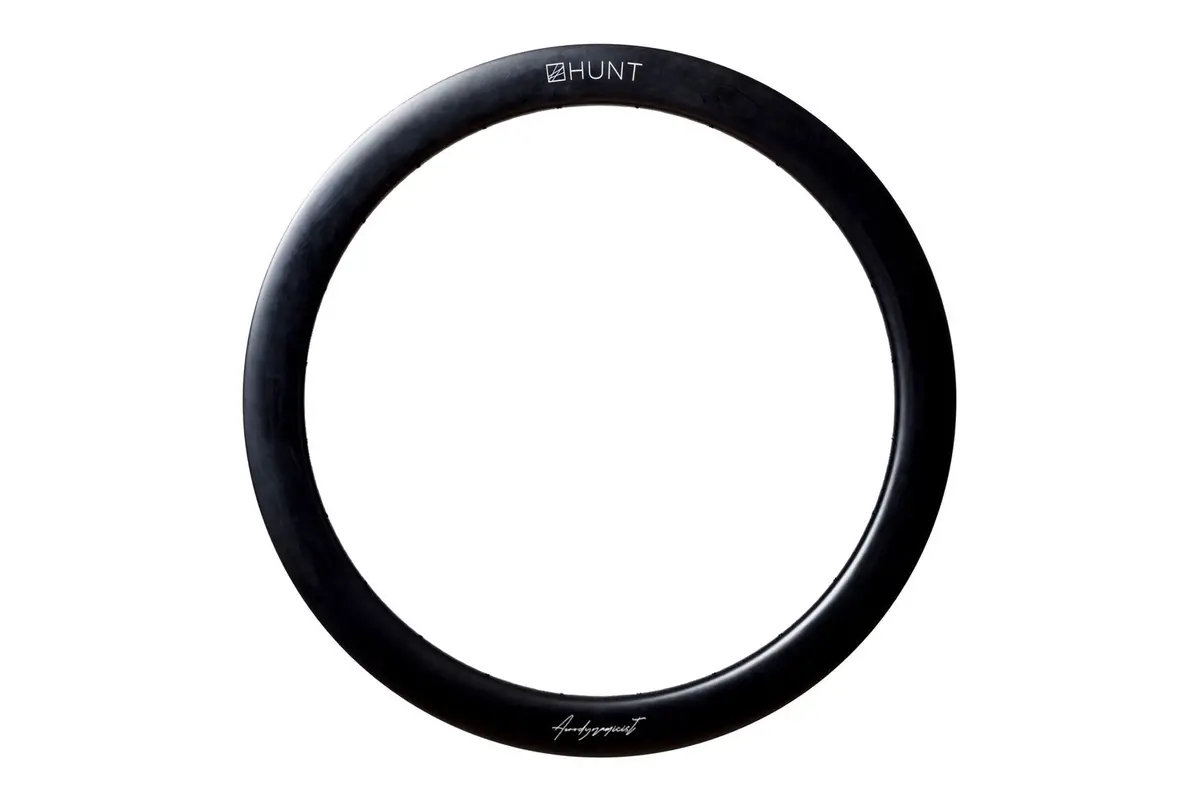Hunt 54 Aerodynamicist Disc Carbon Rim | Front 1