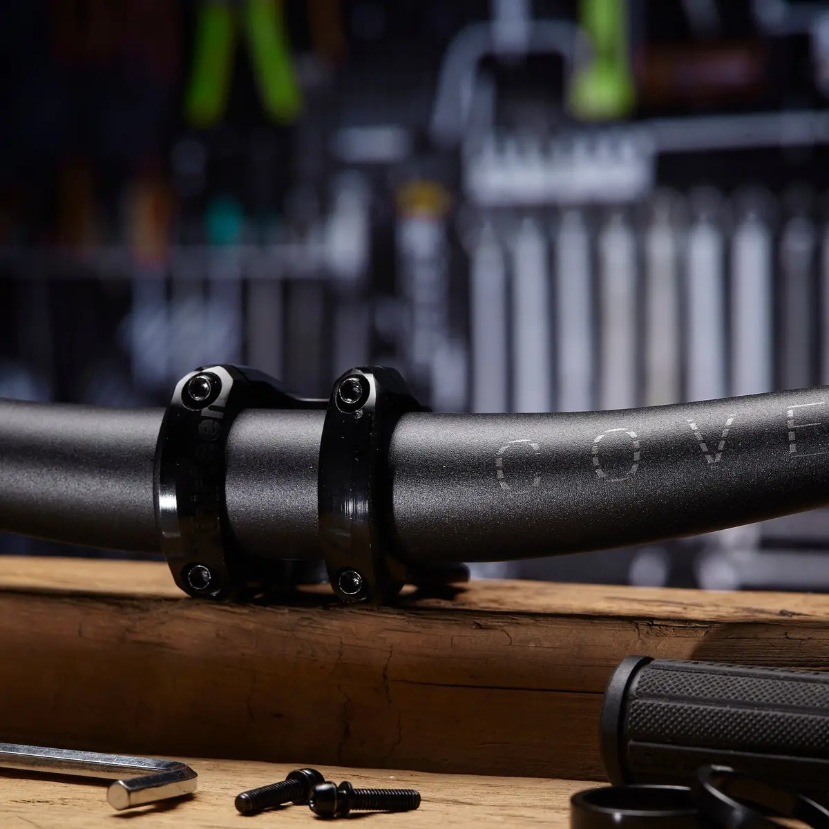 Covert I.C.R. Aluminum Handlebar 1