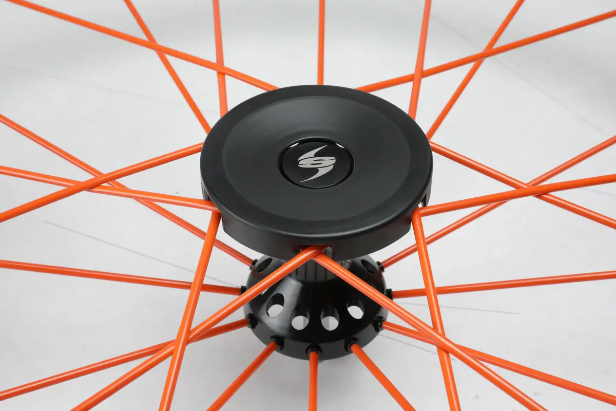 Xslx Spinergy Hub Cap 1