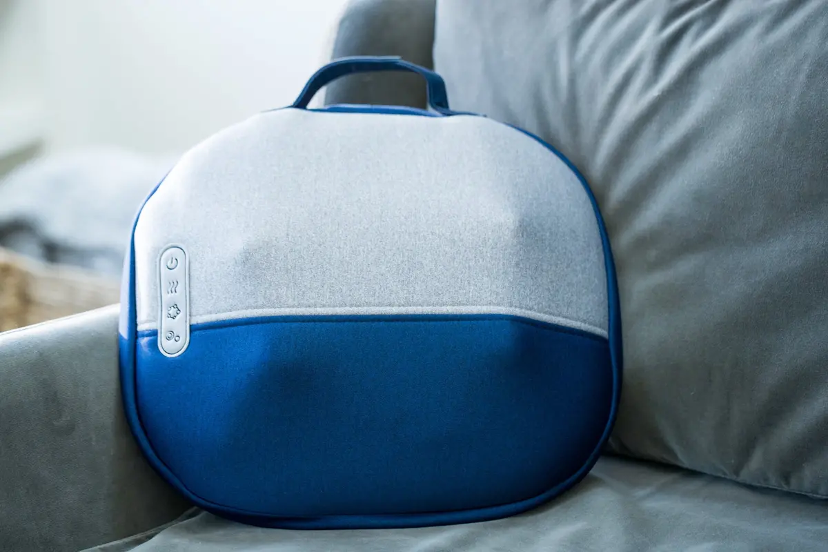 Kumo Wireless Massage Pillow 1