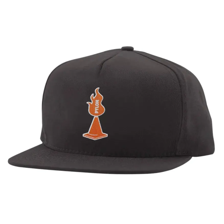 Pylon Logo Cap Snap Back Black 1