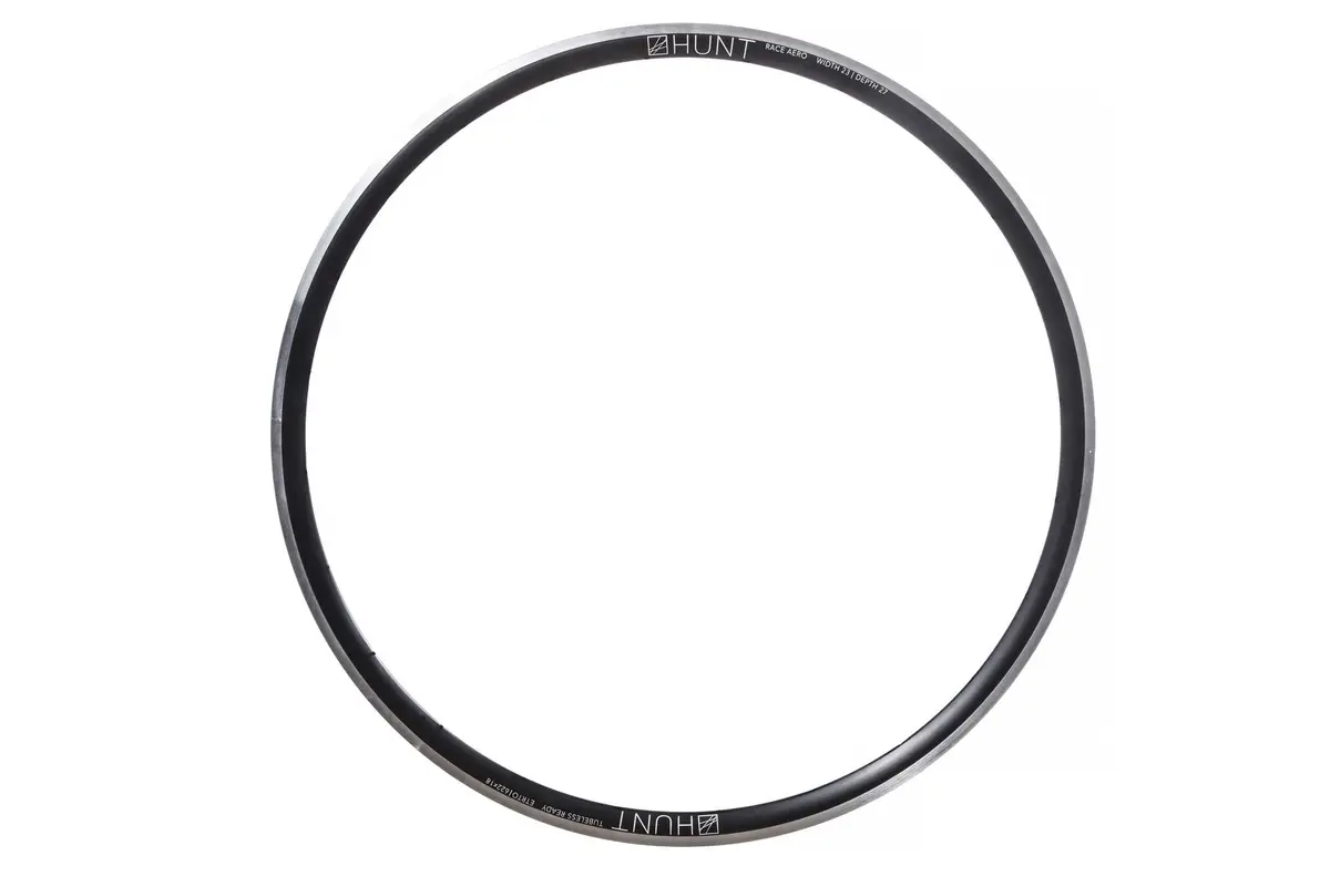 Hunt Race Aero V2 Rim | Front 1