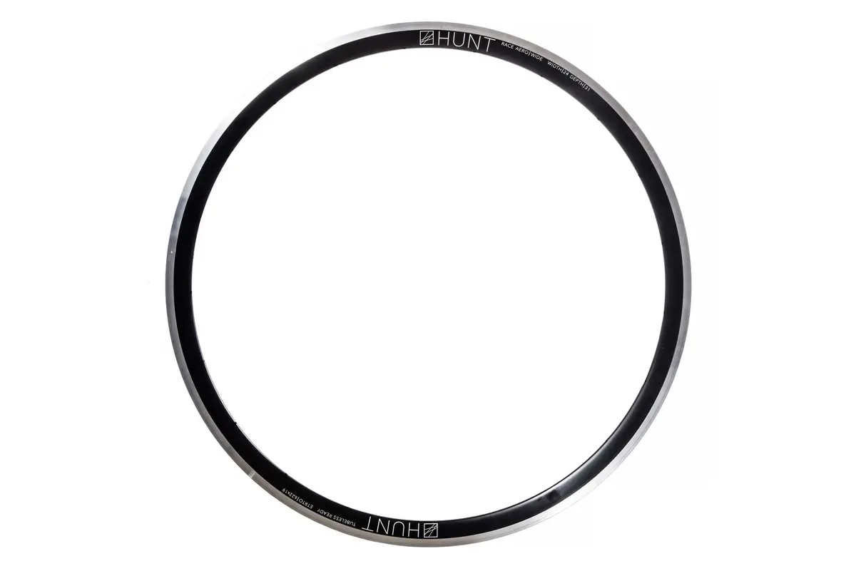 Hunt Race Aero Wide V2 Rim | Front 1