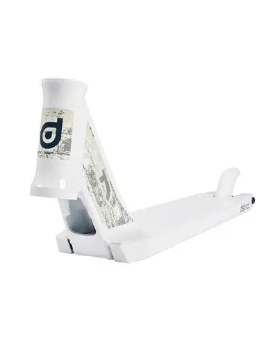 District Dk2-I2 Deck 1