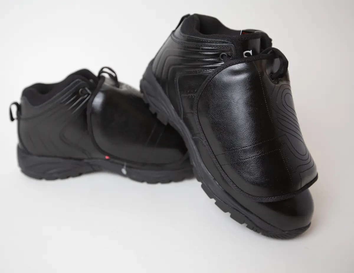 Smitty Plate Umpire Shoe 1