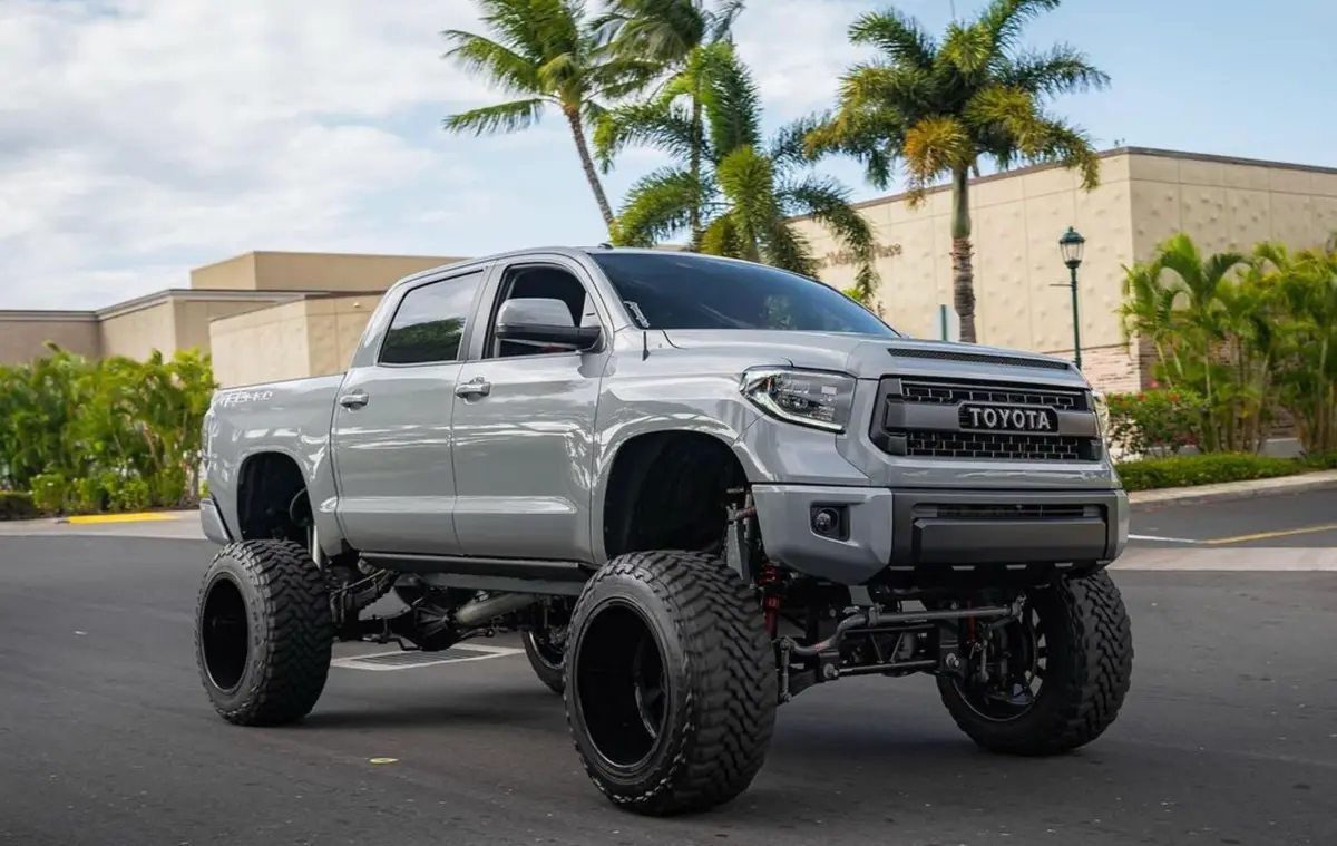 Coachbuilder Bulletproof 10"-12" Upgrade Kit Tundra 2007-2021 1