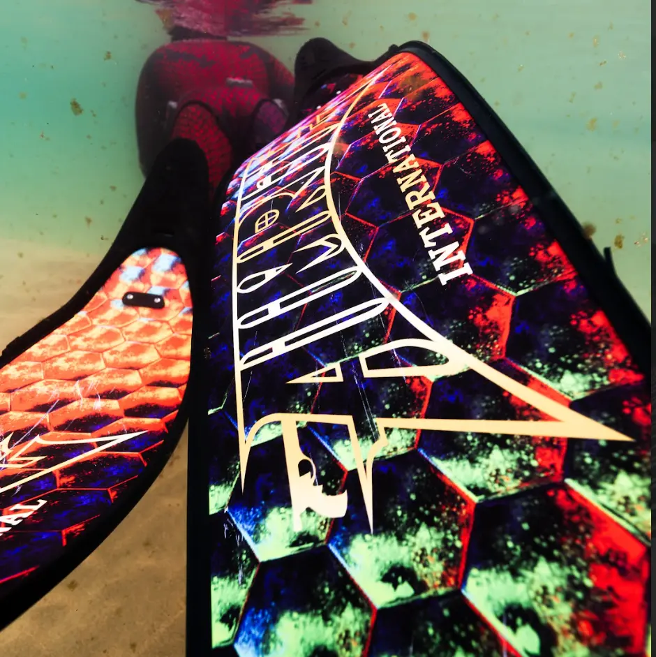 Freediving Fins (Premium Carbon Fiber) - Hex Inferno 1