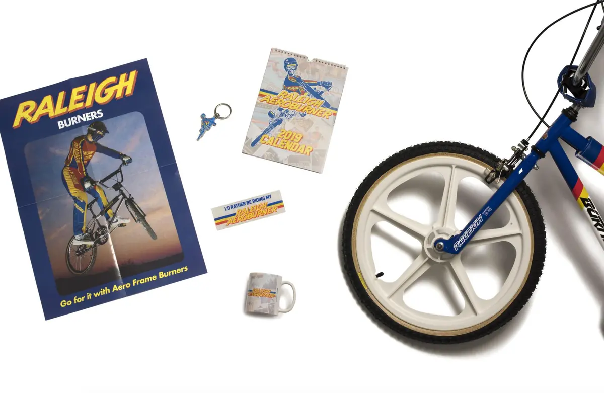 Team Raleigh Burner - Gift Bundle 1