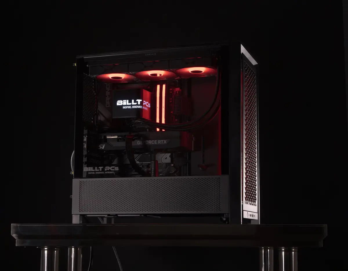 Billt Pc - Amd Ryzen 7 9700X 8C/32Gb Ram/1Tb Hd/Rtx 5060 Ti 1