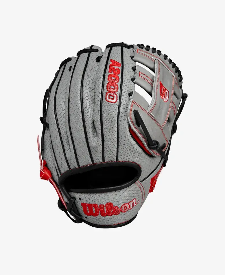 Wilson A2000 Ta 11.5" - Infield Baseball Glove 1