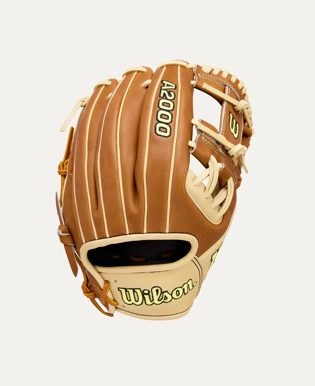 Wilson A2000 - 11.75" - Classics Series 1975 Baseball Glove 1
