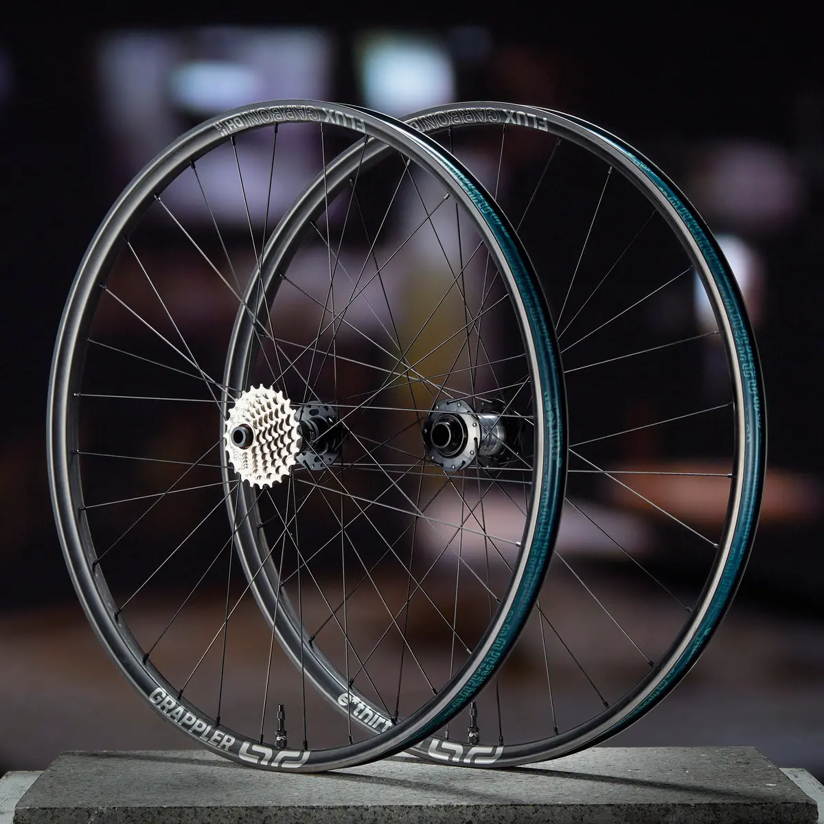 Grappler Sidekick Flux Carbon Downhill Wheels 1