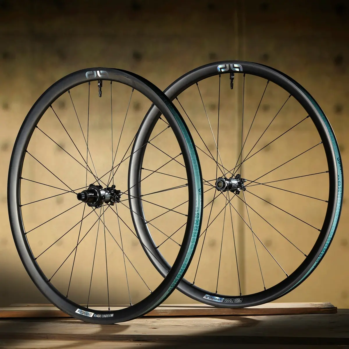 Piedmont Race Carbon Gravel Wheels 1