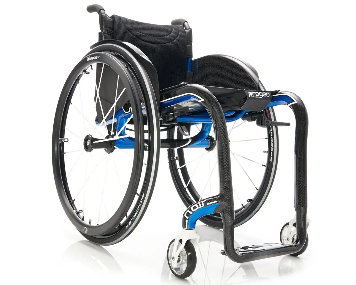Progeo Noir 2 Carbon Wheelchair 1