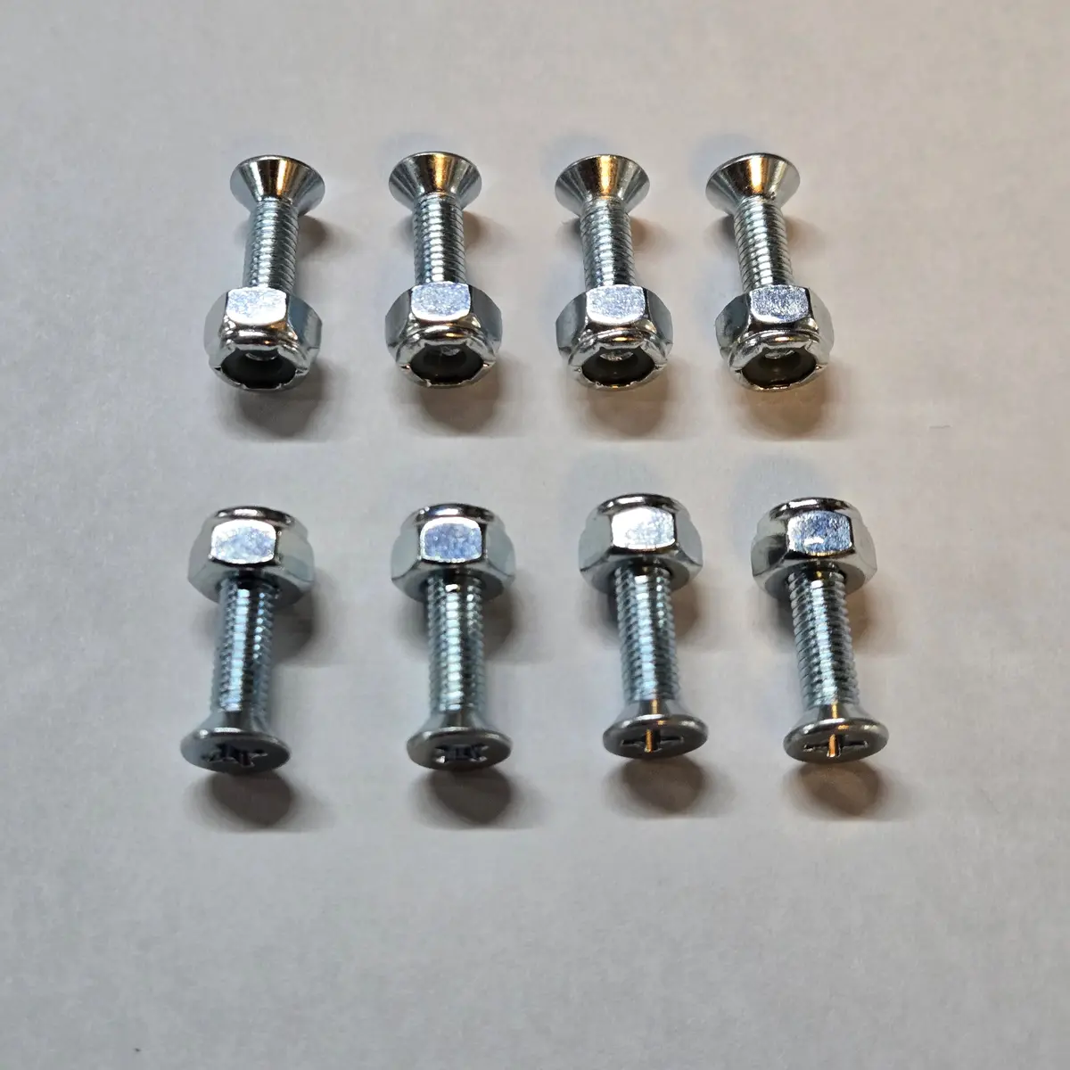 3/4"  Skateboard Hardware Bolts - Silver 1