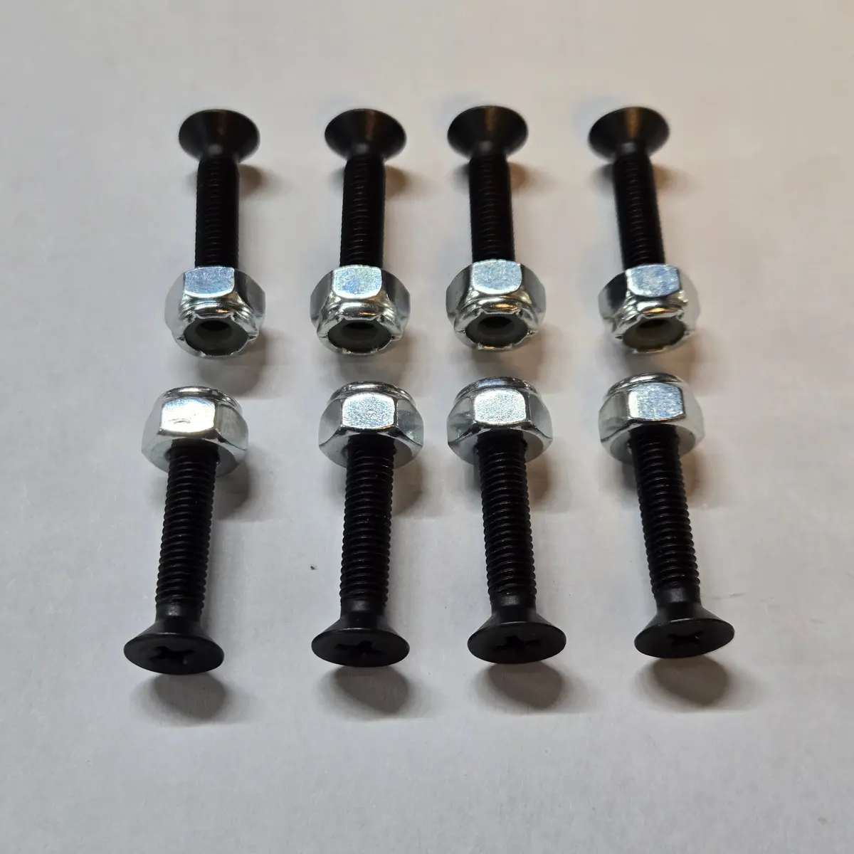 1" Skateboard Hardware Bolts - Black 1