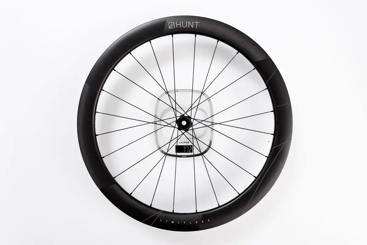 Re:New Hunt Sub50 Limitless Aero Disc Wheelset | Single Wheel 1